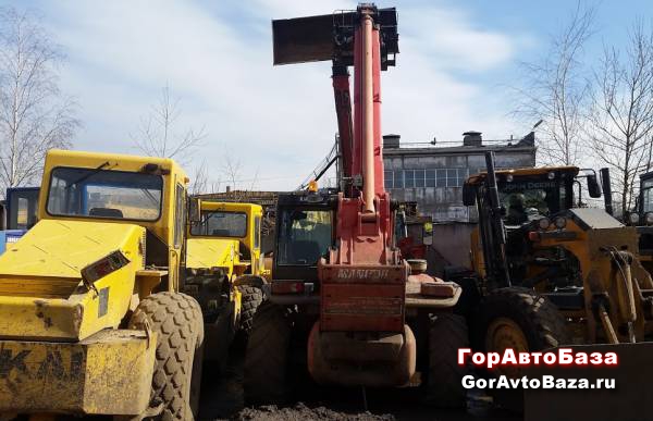 Телескопический погрузчик Manitou