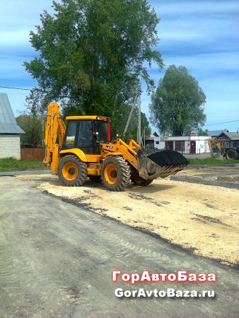 Фронтальный, челюстной погрузчик
